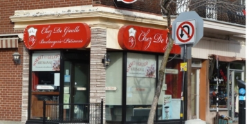 Canada province bans shopkeepers from saying 'Bonjour-Hi'