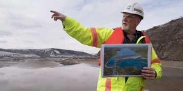 Indigenous groups in Alberta, N.W.T say they've borne 'enormous costs' from B.C. dams, call for end to Site C