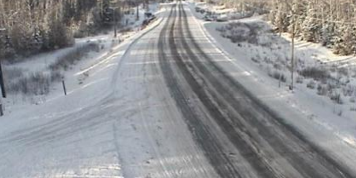 Fatal collision closes Highway 16 between Prince George and Vanderhoof