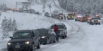 Coquihalla reopens after multi-vehicle accident that sends 4 to hospital