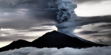 B.C. woman stranded in Bali now back home in Kelowna