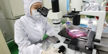 Brand name drug sales soar in Canada, while R&D sags