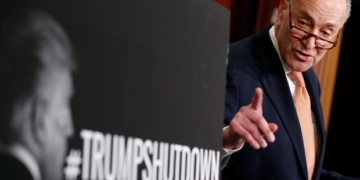 U.S. House could accept bill extending government funding for 3 weeks