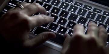 RCMP link Ontario man to LeakedSource.com, home of 3 billion hacked accounts