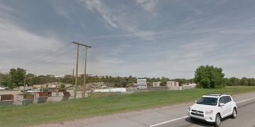 Explosions at Calgary scrap yard concern residents and city