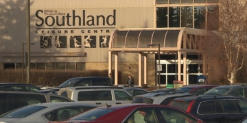 National naturist group weighs in on Calgary's naked swim cancellation