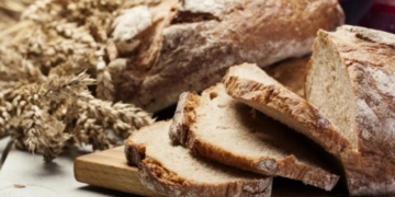 Bakery to offer free bread in exchange for bread price-fixing $25 gift cards