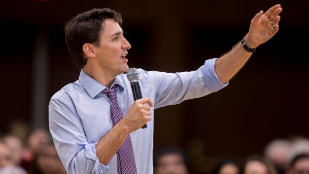 Trudeau continues cross-country town hall tour with stop in Quebec City