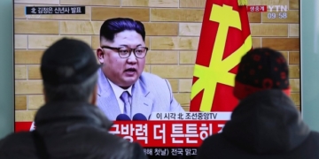 South Korea offers to talk with North on Winter Olympic co-operation