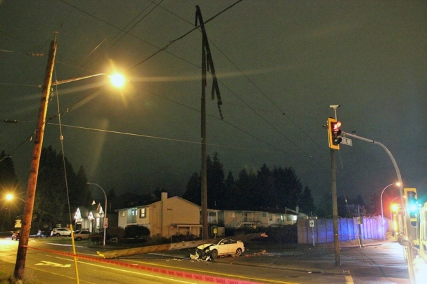 The great flicker of 2018 was caused by a car crash, BC Hydro says