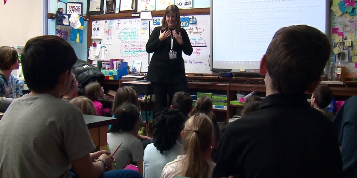 Creative teacher engages students with visual learning