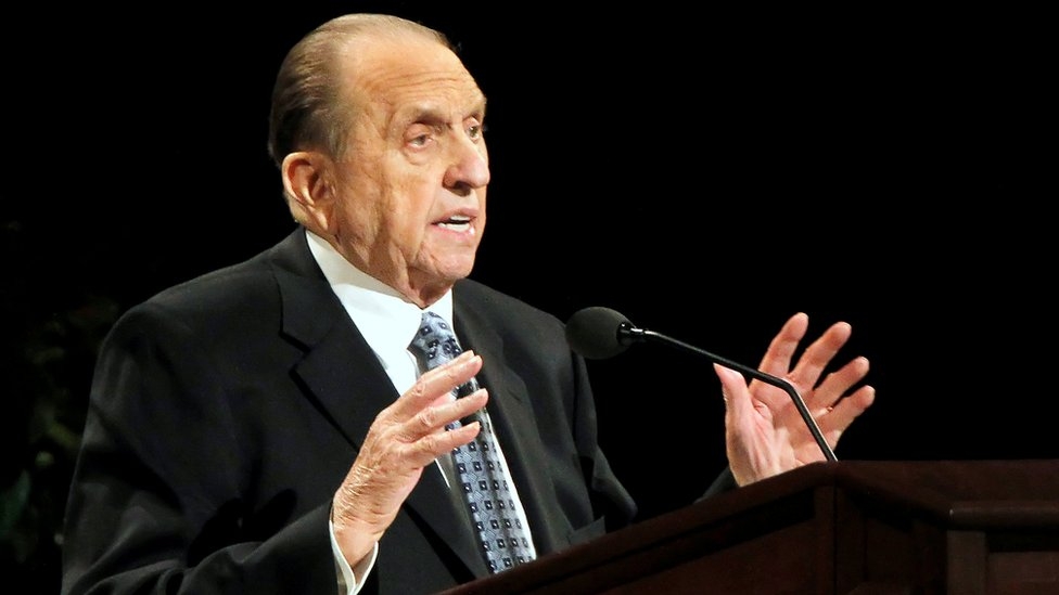 Thomas Monson: President of the Mormon Church dies at 90