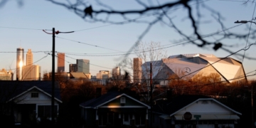 Civil rights group calls for 'snowflake' protest against Trump at college football final