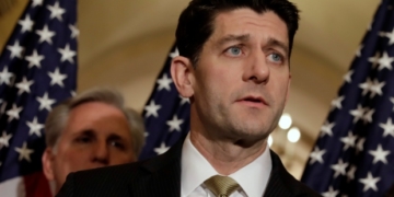 U.S. Congress expected to vote on budget to avert government shutdown