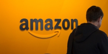 Amazon 2017 sales up by nearly a third