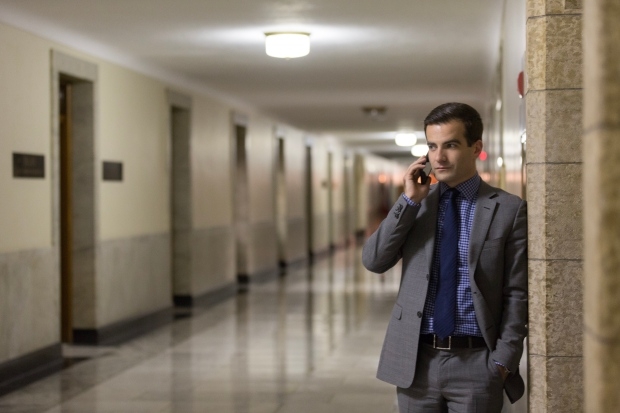 If Canadian spies found a flaw in the iPhone, would they tell Apple? Make the policy public, critics say