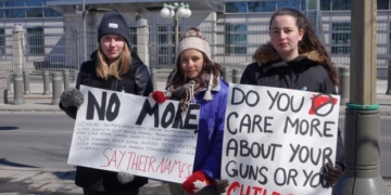 'The whole world is disgusted': Hundreds rally in Ottawa against U.S. gun violence