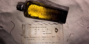 World's oldest known message in a bottle found near Perth, Australia