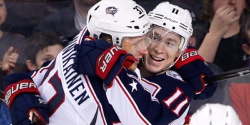 Flames lose 7th straight as Blue Jackets' Dubois pots 1st hat trick