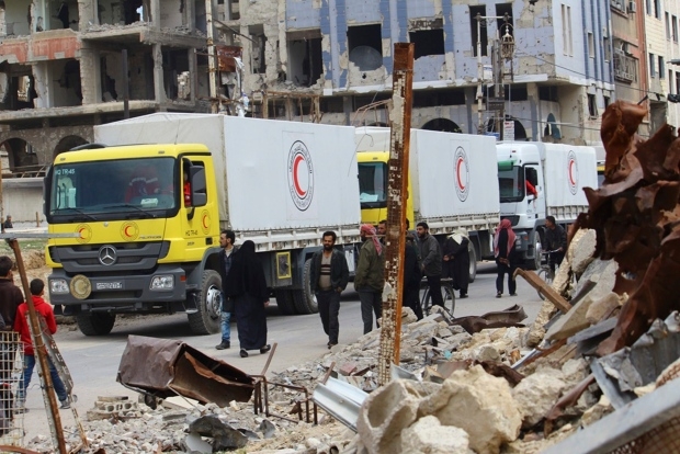 Syrian army advances on eastern Ghouta as civilians flee