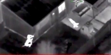 Stephon Clark: Sacramento police shoot dead unarmed man