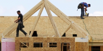 Growing grey wave set to crash on Alberta trades