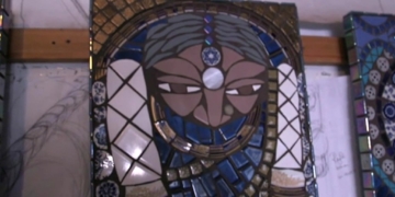 Turning unwanted objects into mosaic art