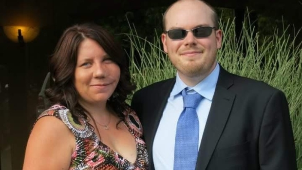 Couple caught in Phoenix fiasco gets action from Ottawa after speaking to CBC