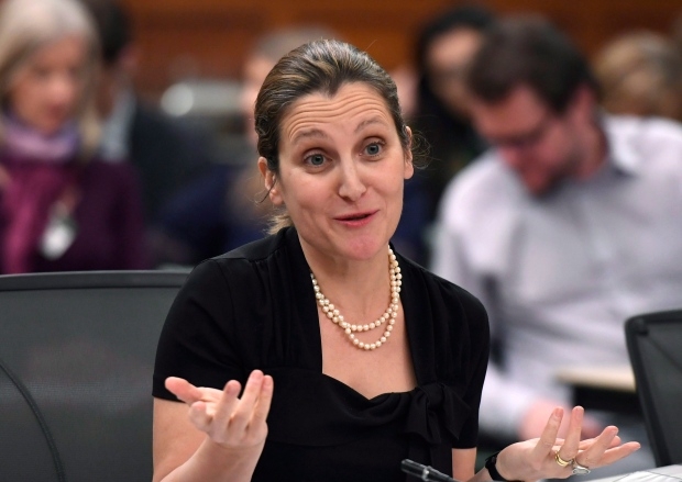 Canadian officials dispute Trump's latest trade deficit claim