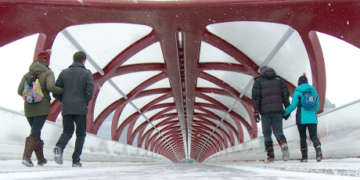 Don’t let the cold weather get you down, says counselling centre CEO