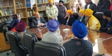 Insurance industry will monitor Alberta's motorcycle helmet exemption for Sikhs