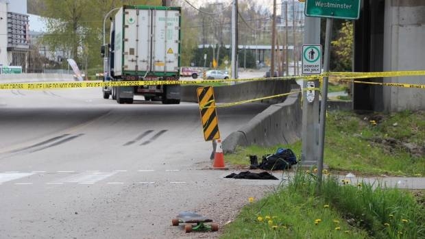 Skateboarder dies after collision with semi-truck in New Westminster, B.C.