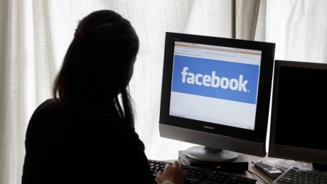 Facebook users to learn if they were part of privacy scandal