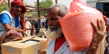 Fire breaks out at World Food Program warehouses in Yemen