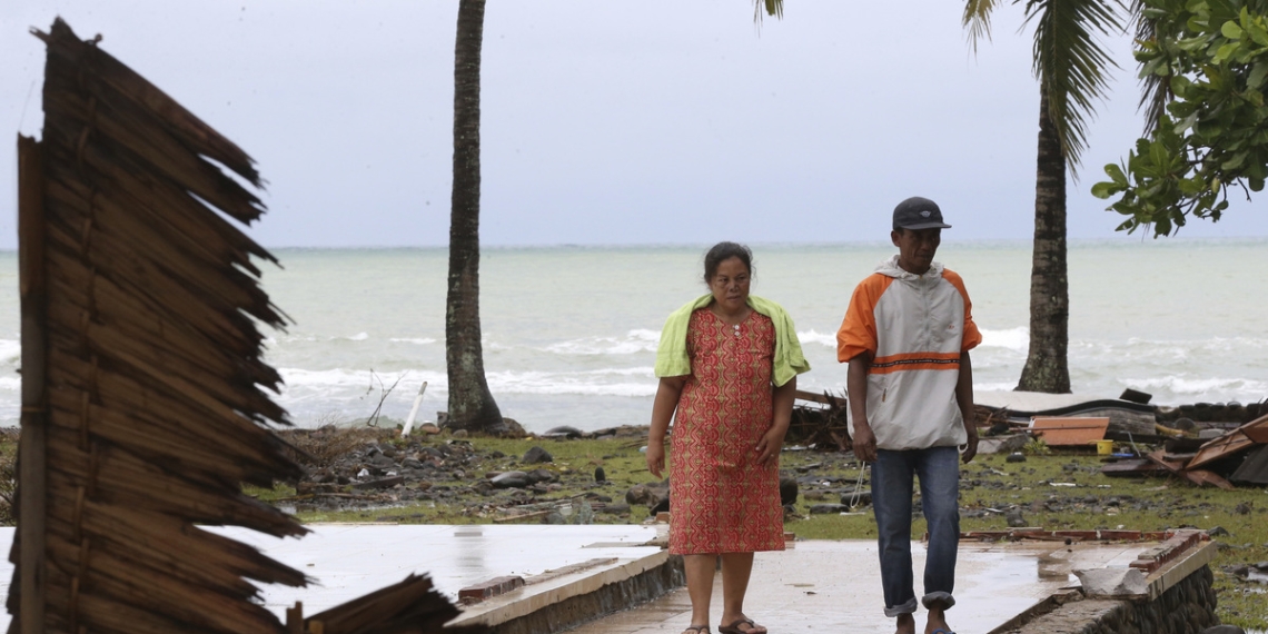 Indonesia widens exclusion zone around island volcano