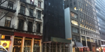 NYC scaffolding collapse by City Hall blamed on pounding rain and winds