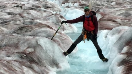 Darkening glaciers: Scientists examine wildfire effect on Canadian ice