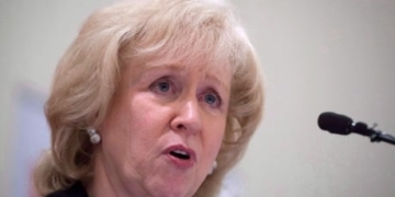 Former prime minister Kim Campbell cusses out Trump in tweet