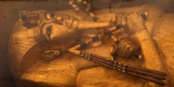 King Tut tomb unveiled after restoration