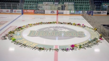 Memorial service in Humboldt planned for 1st anniversary of Broncos bus crash