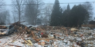 1 dead in house explosion northwest of Toronto
