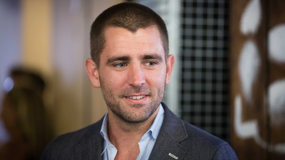 Facebook loses chief product officer and Whatsapp head