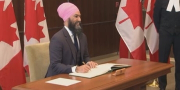Jagmeet Singh sworn in as a Member of Parliament
