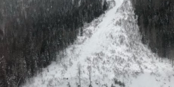 Warm weather brings special warning for increased avalanche risk in Western Canada