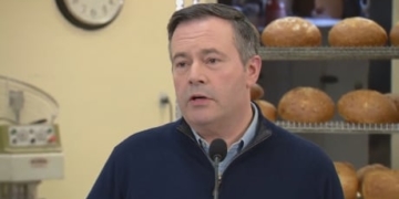 UCP would cut youth minimum wage to spur job creation