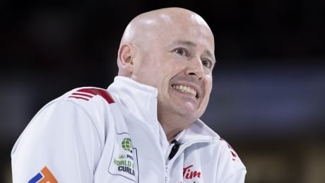 Edin’s late steal forces Koe to early handshakes in men’s world curling final