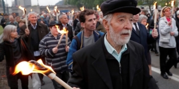 Auschwitz victim Jane Haining honoured at Hungarian march