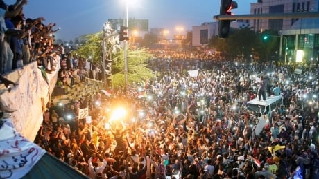 Sudanese army to deliver ‘important statement’ amid protests