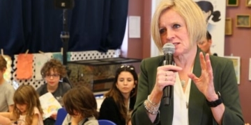 Notley woos small-c conservatives, says UCP would attack minorities