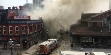Fire in Ottawa’s historic ByWard Market spreading